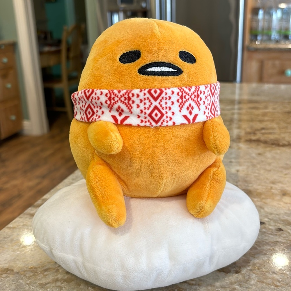Gudetama Holiday Stuffie